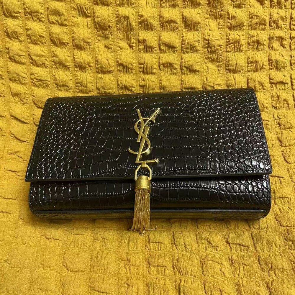 Yves Saint Laurent Fringed single-shoulder crossbody bag